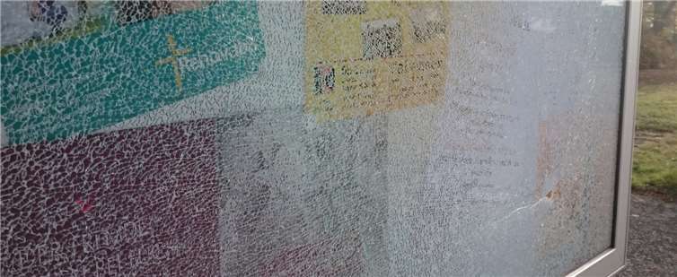 Einladung zu Gottesdienst und anschließendem Kaffee-Plausch 