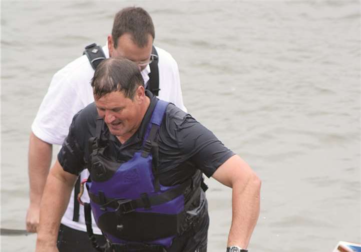 Der Titelverteidiger wankte, aber er fiel nicht 