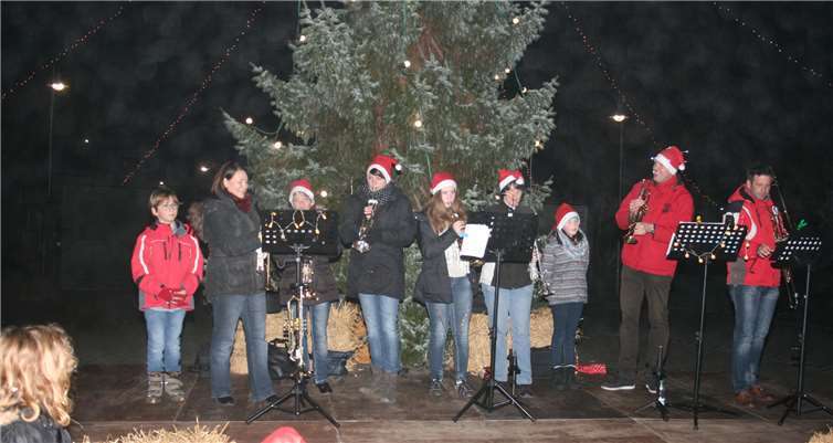 Vorweihnachtliches Ambiente auf dem Marktplatz