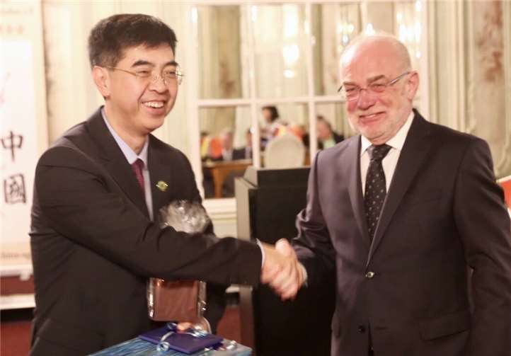 „Allein ist man stark, aber zusammen sind wir stärker“ 