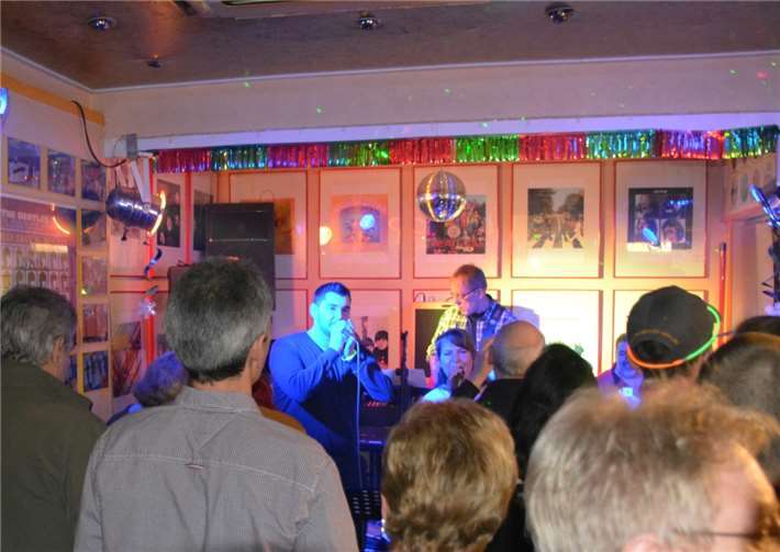 „Rocking for Christmas!“ 