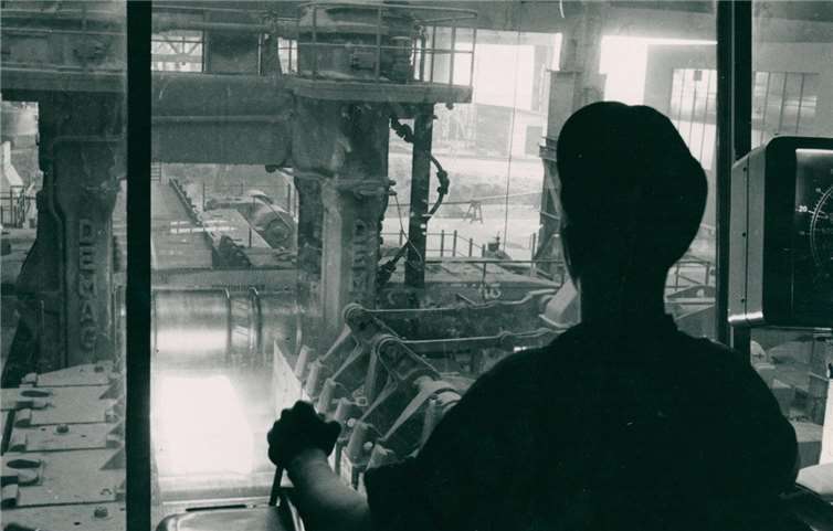 Historische Industriefotos von weltberühmten Fotografen 