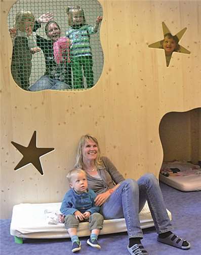 Neues Spiel- und Schlafpodest 