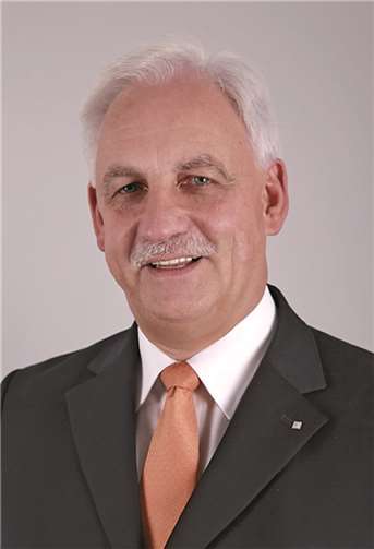 25 und 40 Jahre im Dienst der Sparkasse