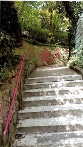 Sprayer beschmieren Geländer und Wände 