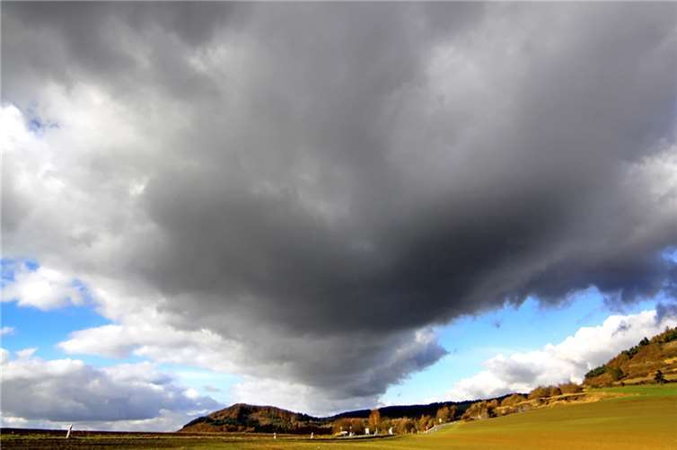 Unwetterwolken über dem Hochstein 