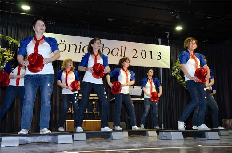 Schwungvoller Königsball mit Django Reinhard 