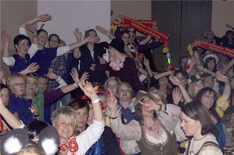 Grandiose Sitzungen der Hühner 