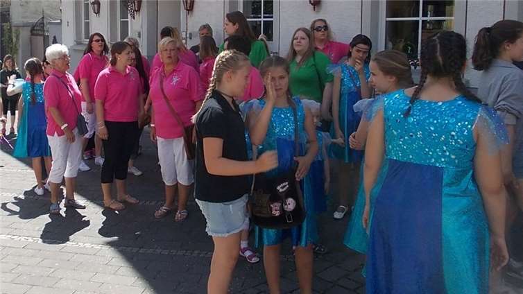 Volksfest in Valler – und die Fidelen waren dabei 