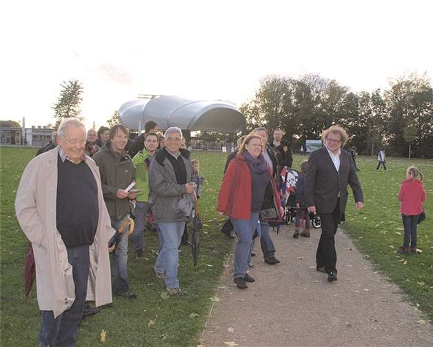 Die Flugrichtung bestimmte der Wind alleine