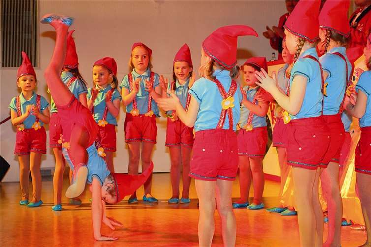 Fünf Stunden Bühnenprogramm in der Helau-Hochburg 