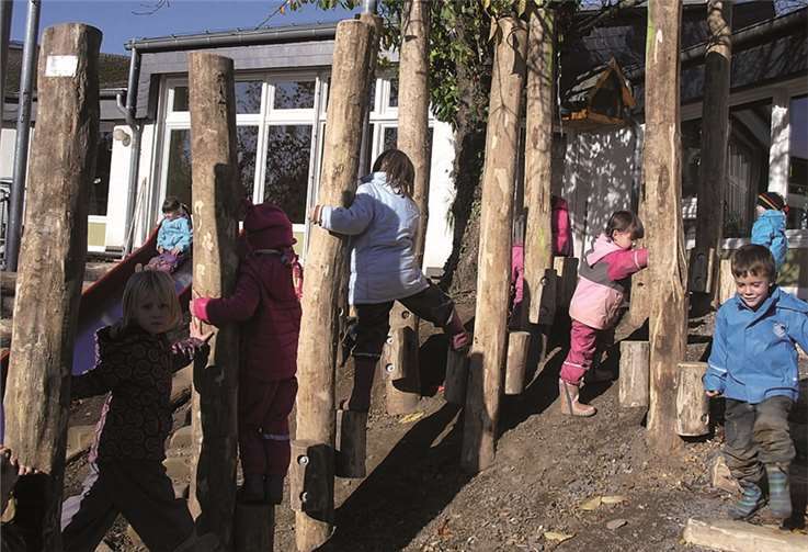 Neu gestalteter Spielhang 