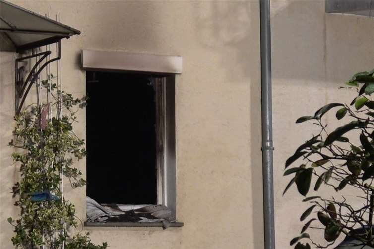 Höhr-Grenzhausen: Drei Verletzte bei Wohnhausbrand 