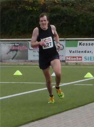 Fast 300 Teilnehmer waren am Start 