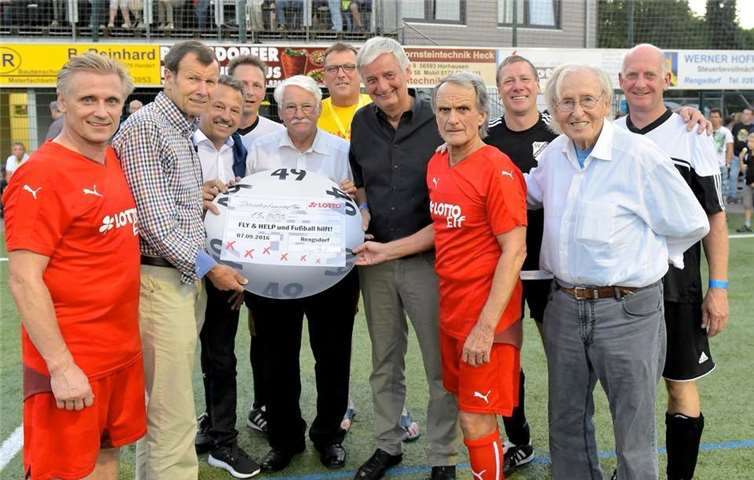 Ecole Primaire Bushoki erhält neues Gebäude 