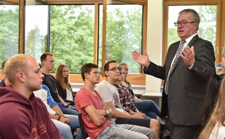 Für eine starke Demokratie werben 