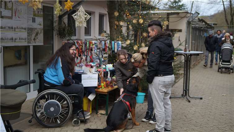 Tolle Schnäppchen und gutes Tun, dieses Motto stand im Vordergrund 