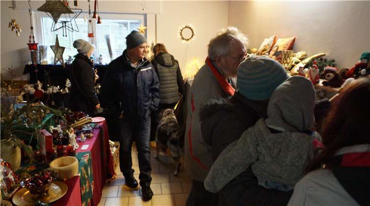 Tolle Schnäppchen und gutes Tun, dieses Motto stand im Vordergrund 