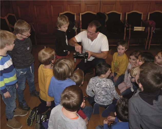 Telefongespräch mit Nikolaus und Rentier Rudolf 