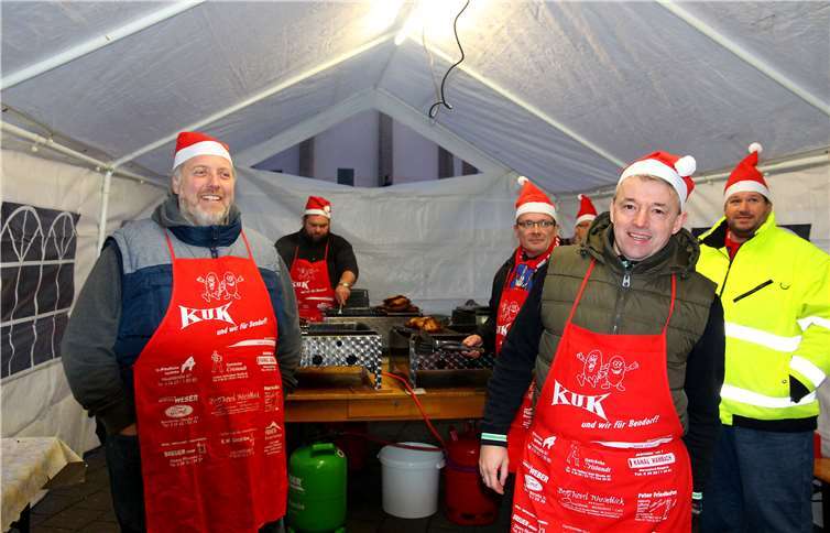 Wochenmarkt mit Lichterzauber 
