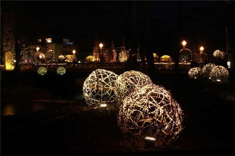 BLICKARAZZI begeistert von Uferlichtern!
