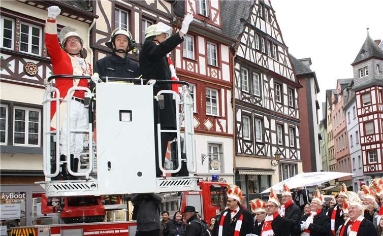 CKG-Streitkräfte gingen in die Luft 