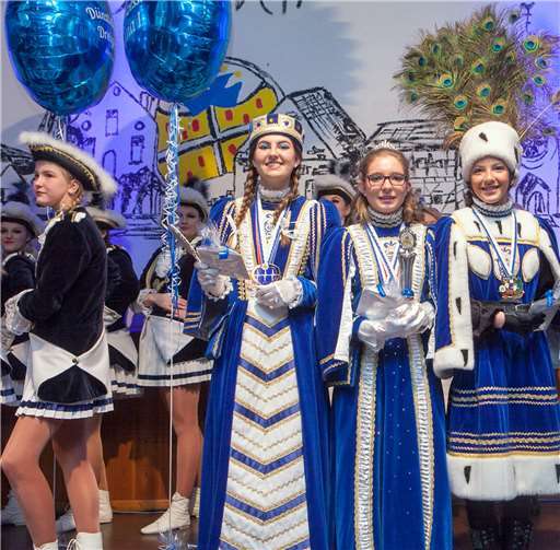 Jugenddreigestirn regiert jetzt im Helau-Dorf 