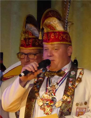 „Alles aus den eigenen Reihen!“ 