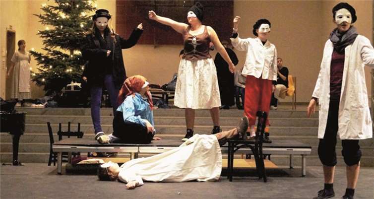 Eine Collage in Wort, Musik und Spiel 