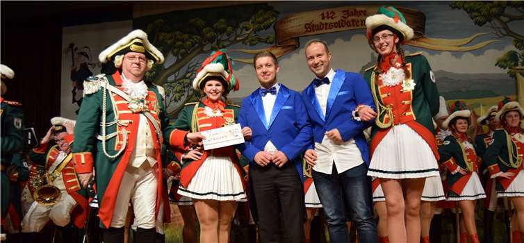 Verdienstorden in Gold für das Tanzpaar Markus und Bianca Lenders 