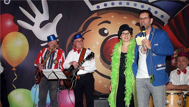 Feiner handgemachter Saalkarneval 