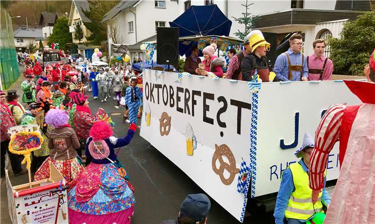 Närrischer Zoch und After Zoch-Party 