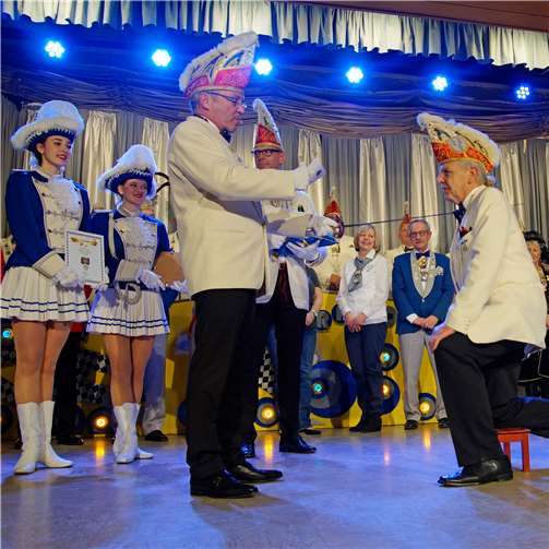 Prinzenpaare verabschiedeten sich mit Glanz und Gloria 