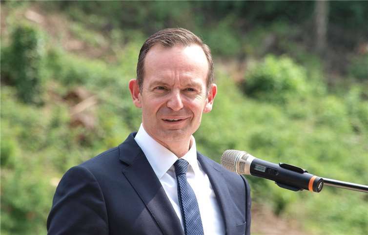 Neunjährige Sperrung der alten Brücke verursachte immer wieder Probleme 