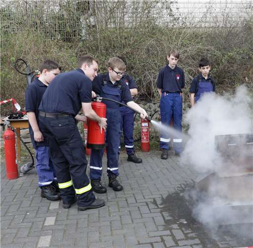 Tobias Merzenich leitet die Jugendgruppe 