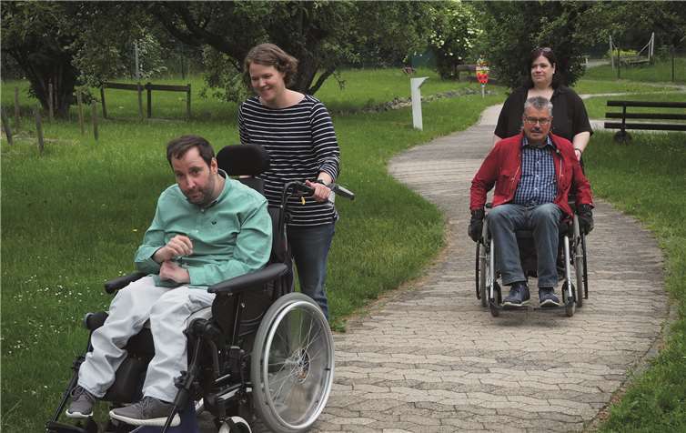 Ziel der Initiativen ist es, Menschen mit Behinderung aktiv am Leben zu unterstützen 