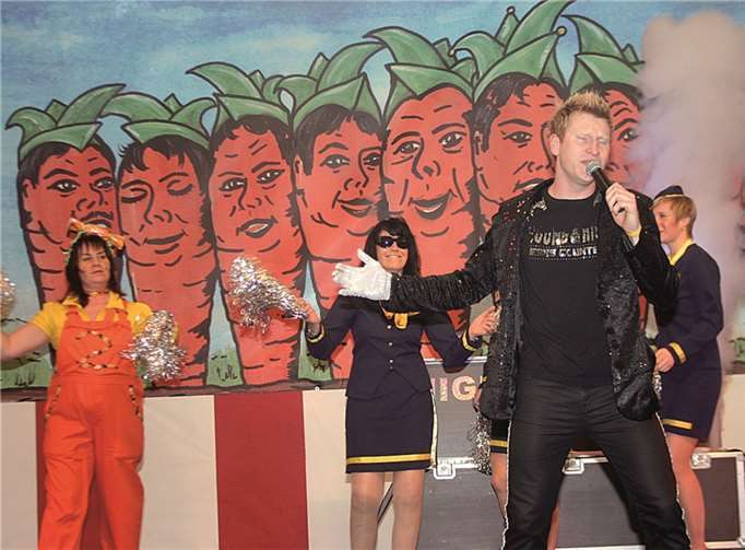 Ausverkaufter Murrepalast erlebte „Ramba-Zamba-Fastelovend“ 