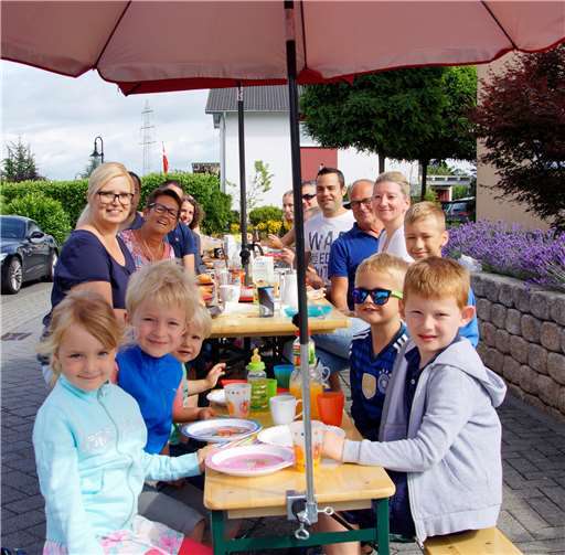 Höhr-Grenzhausen deckte fürstlich den Frühstückstisch