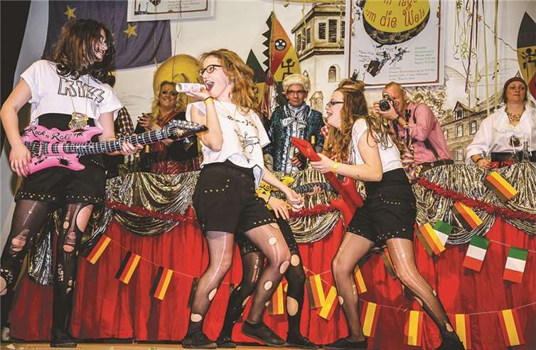 Mit närrischem Kompass in der Hand ins Fastnachtsland 