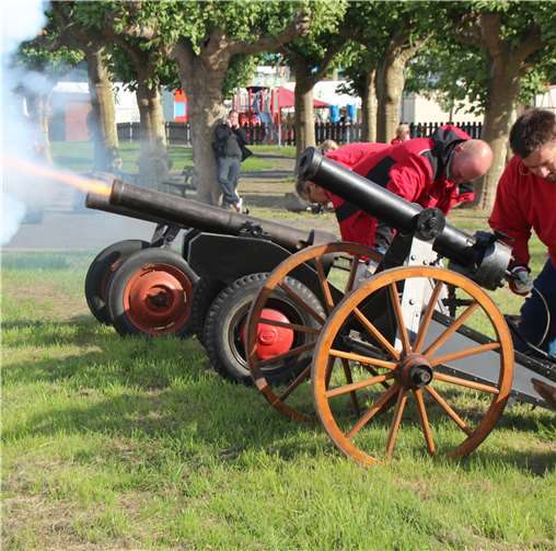 Brohler Böller ließen es krachen 