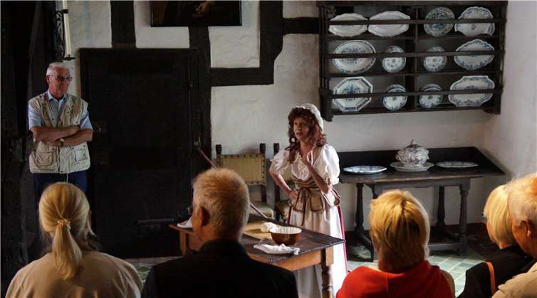 Schlossgeflüster auf Schloss Bürresheim 