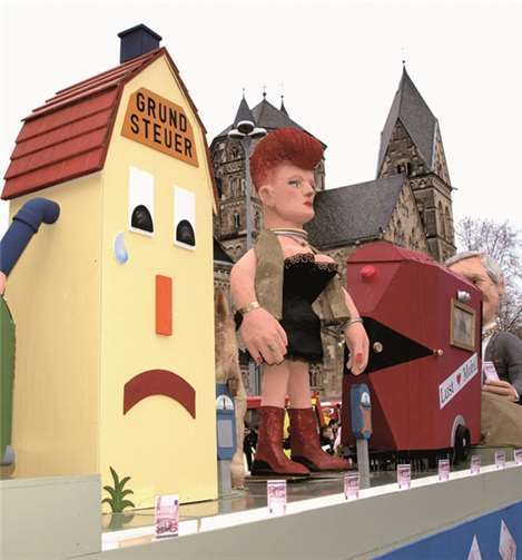 Die Narren feierten ausgelassen den Höherpunkt der Karnevalssession Die Narren feierten ausgelassen den Höherpunkt der Karnevalssession