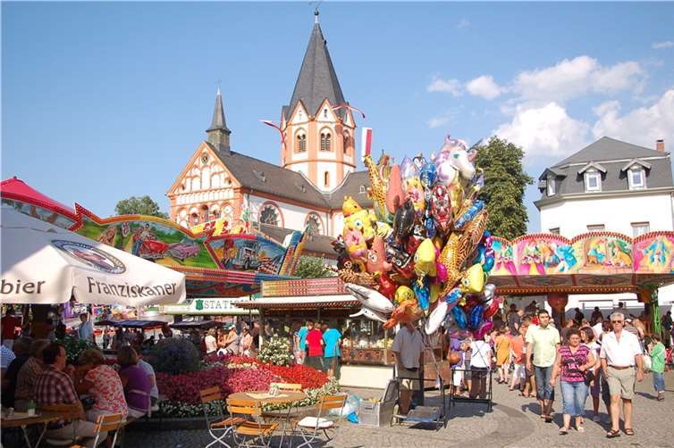 Breakdancer vor Sankt Peter 