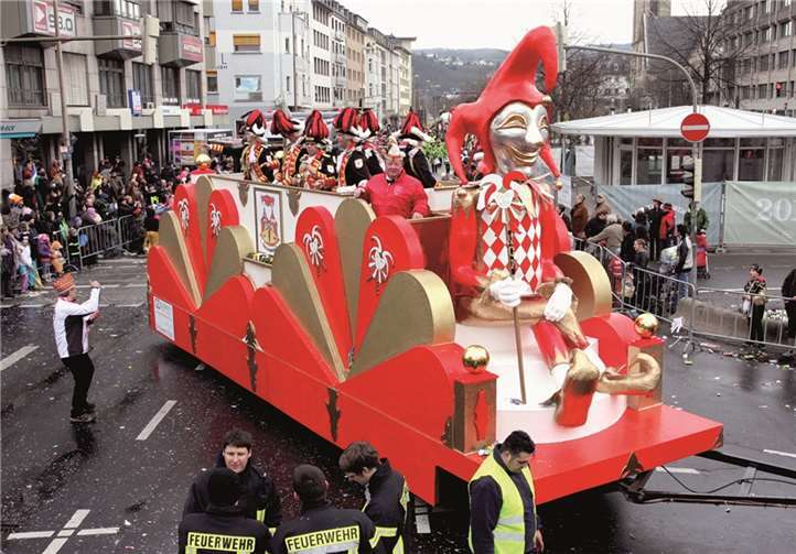 Prämierung der Teilnehmer des Rosenmontagsumzuges