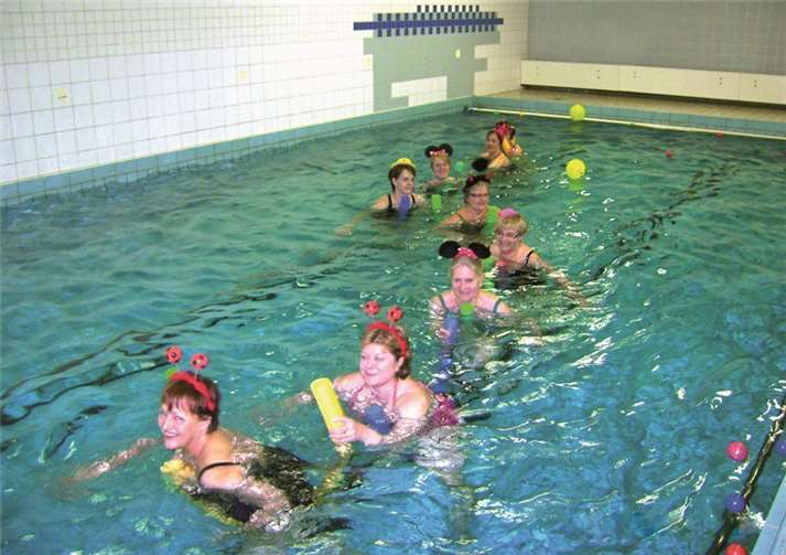 Aqua-Fitness mit Narhalla-Marsch