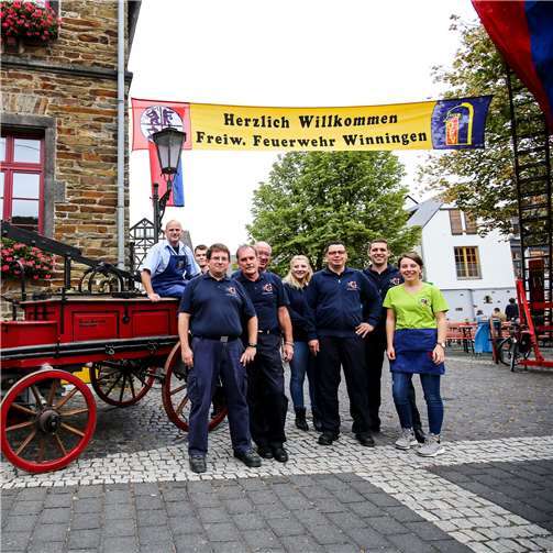 Party-Stimmung am Feuerwehrgerätehaus 