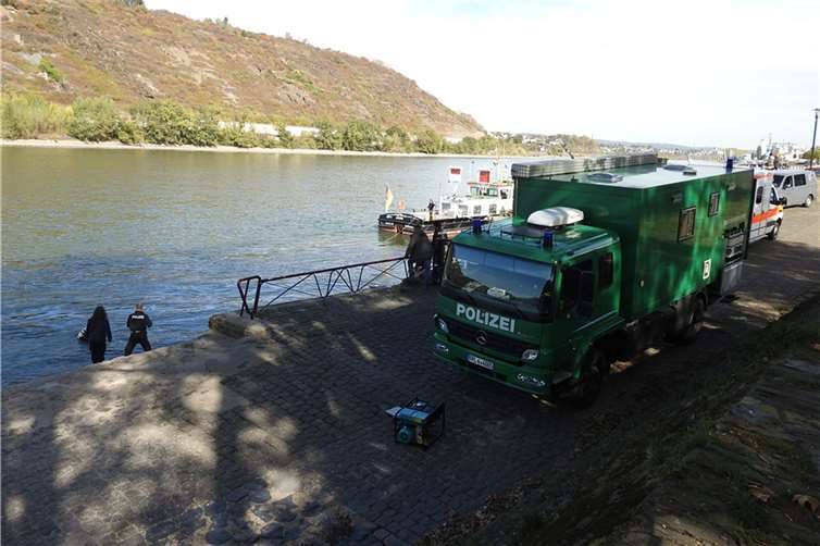 Taucher suchten Beweismittel: Zwei Granaten entdeckt 