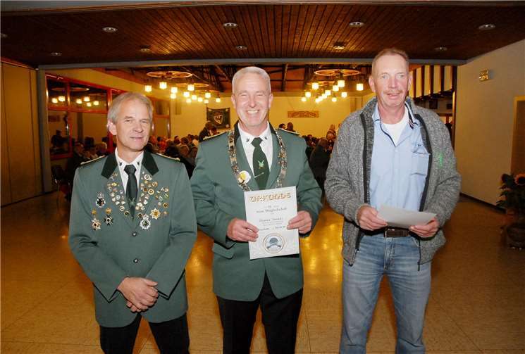 Schützenkönig Stephan Conradi wurde gleich zweifach geehrt 