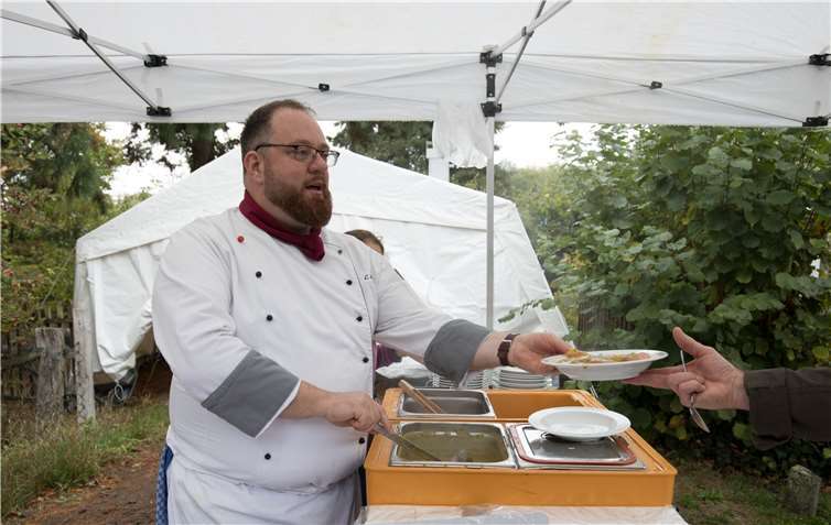 Dorfgemeinschaft trotzt Nieselregen 
