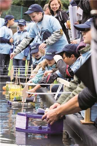 Raketenstart in der Jugendwerkstatt